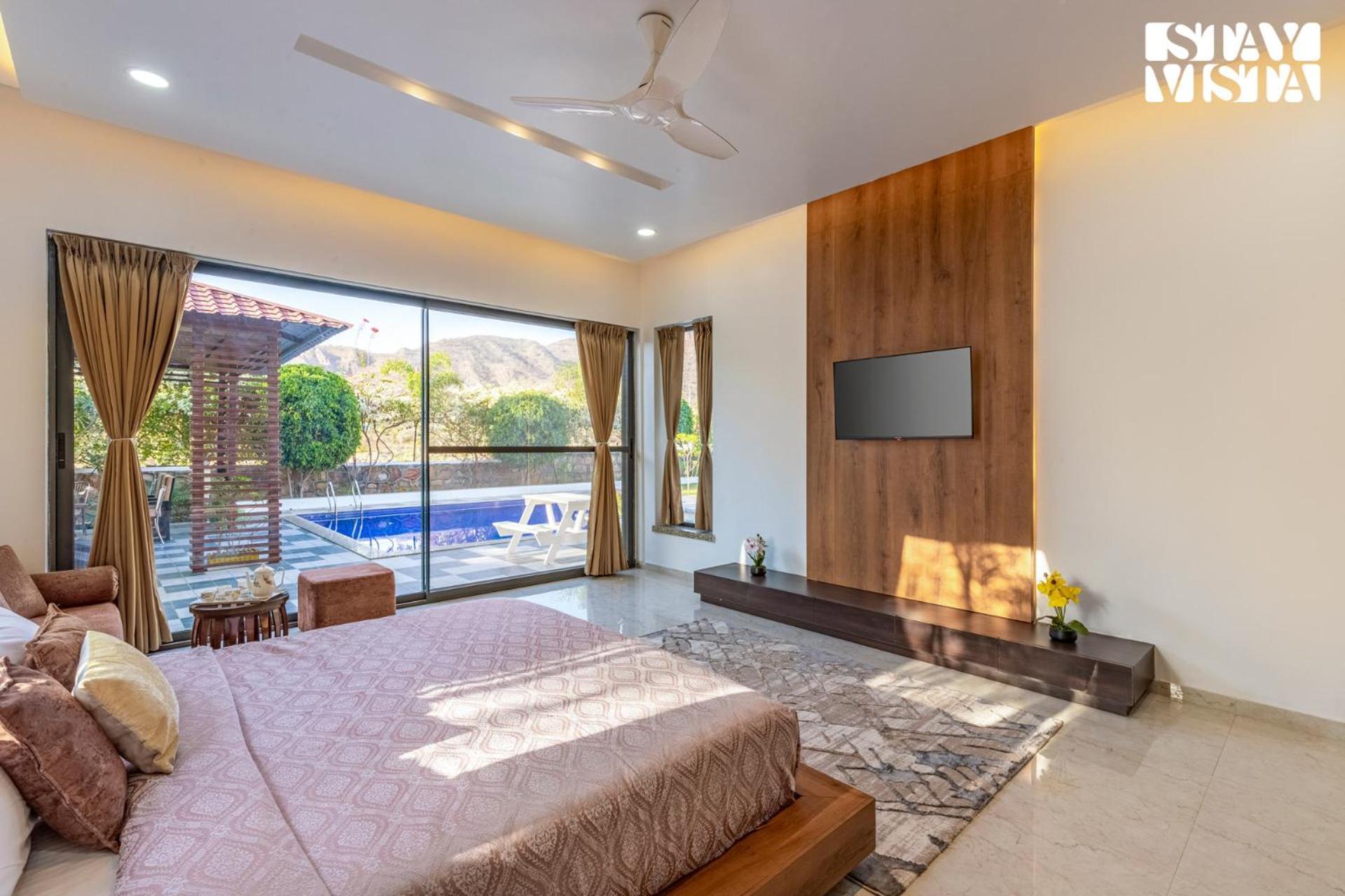 Stayvista'S Bella Dream - Mountain-View With Outdoor Pool, Lawn Featuring A Gazebo & Indoor Games Udaipur Luaran gambar