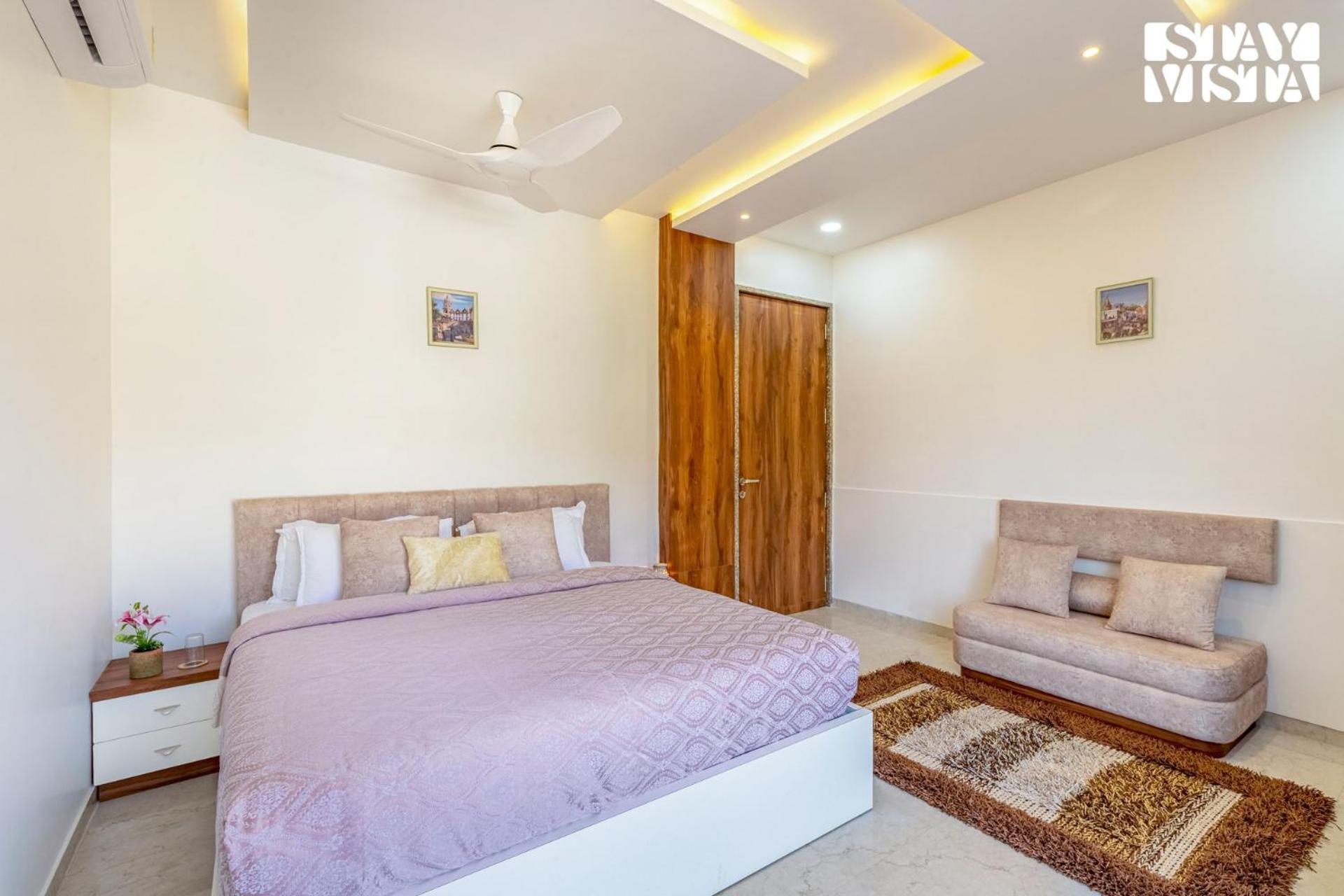 Stayvista'S Bella Dream - Mountain-View With Outdoor Pool, Lawn Featuring A Gazebo & Indoor Games Udaipur Luaran gambar