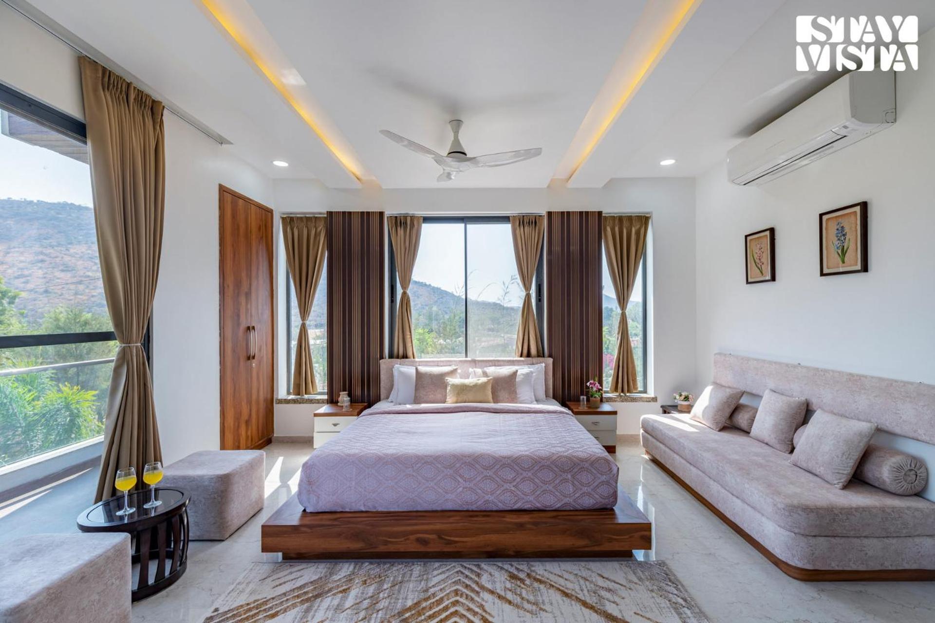 Stayvista'S Bella Dream - Mountain-View With Outdoor Pool, Lawn Featuring A Gazebo & Indoor Games Udaipur Luaran gambar